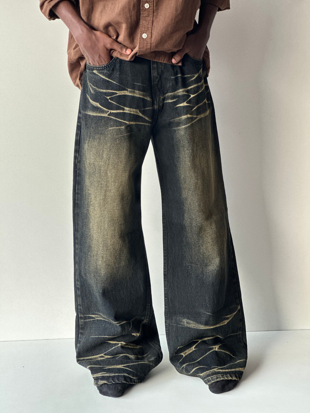 SPIELBERG Vintage Lightning Fade Baggy Denim
