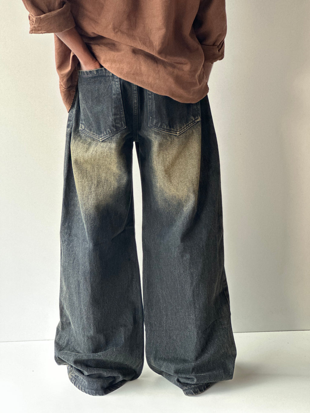 SPIELBERG Vintage Lightning Fade Baggy Denim