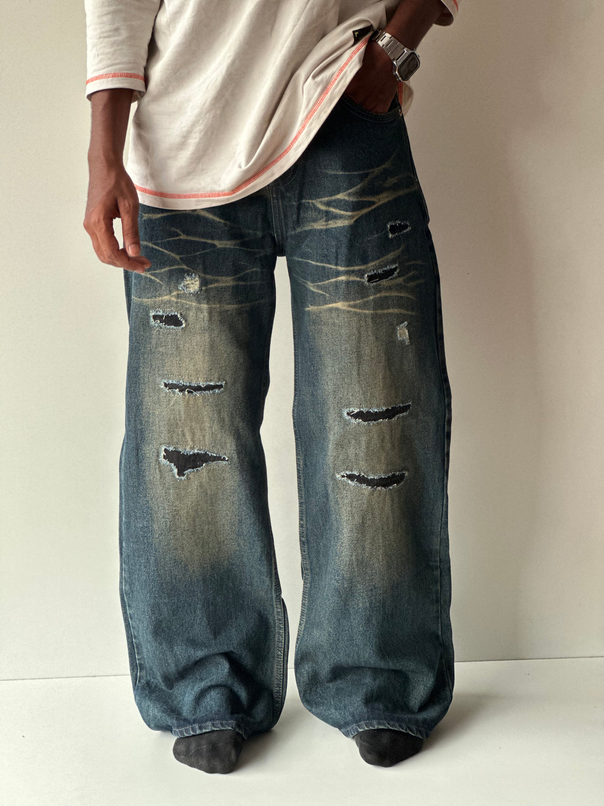 SPIELBERG Vintage Ripped Baggy Denim