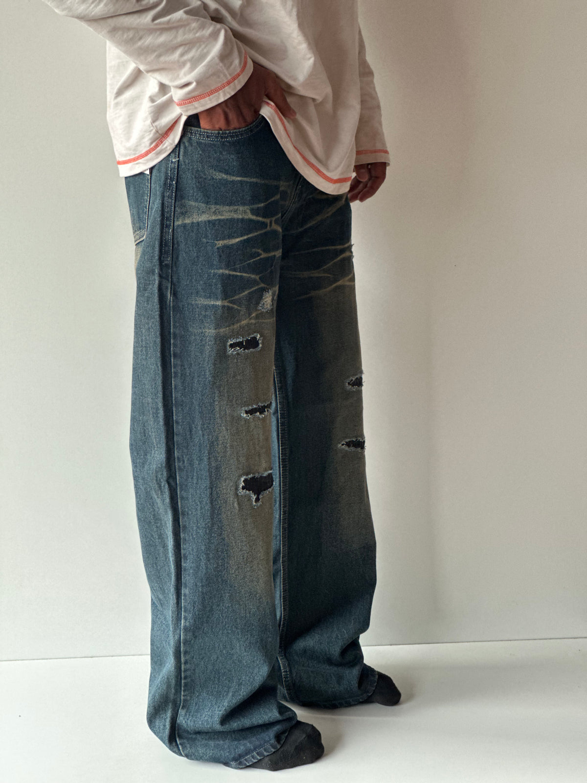 SPIELBERG Vintage Ripped Baggy Denim